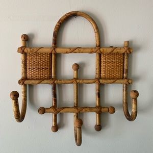 Vintage Boho Wicker Rattan MultiHook Stoage